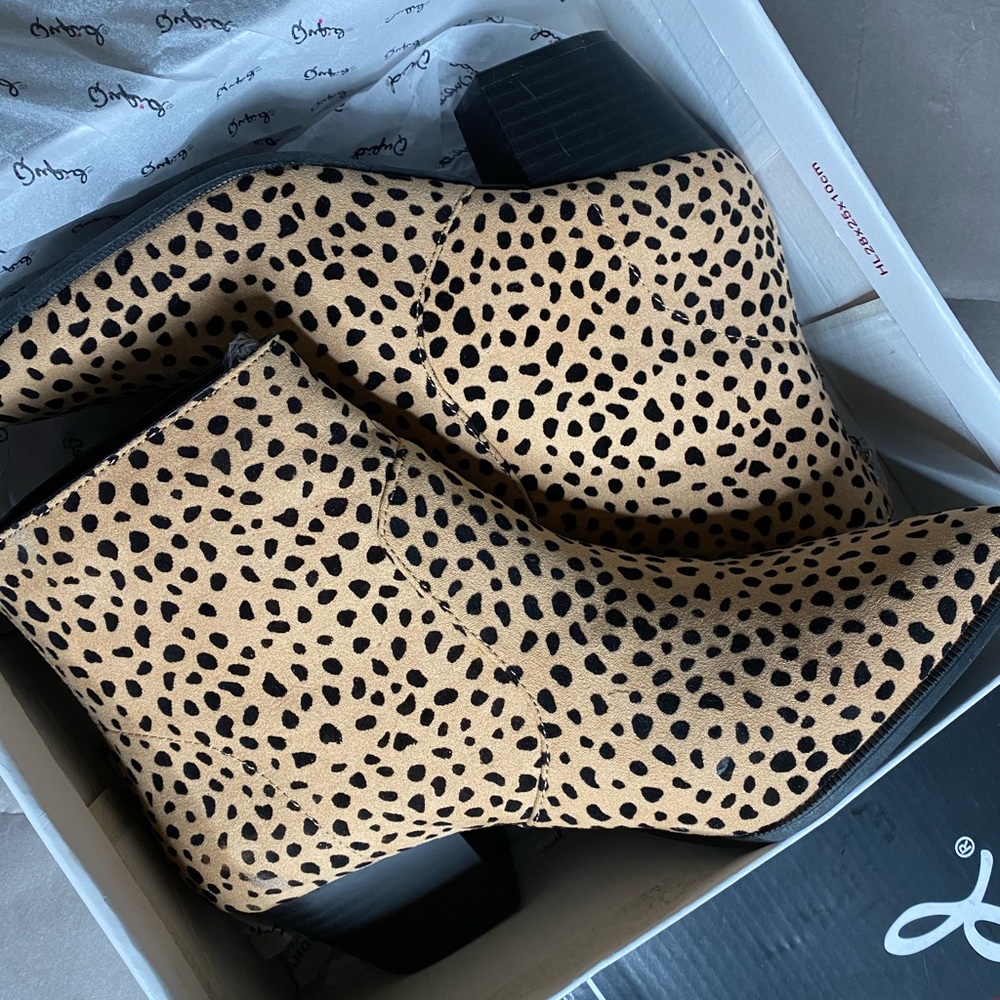 Leopard booties - Picture 2 of 3